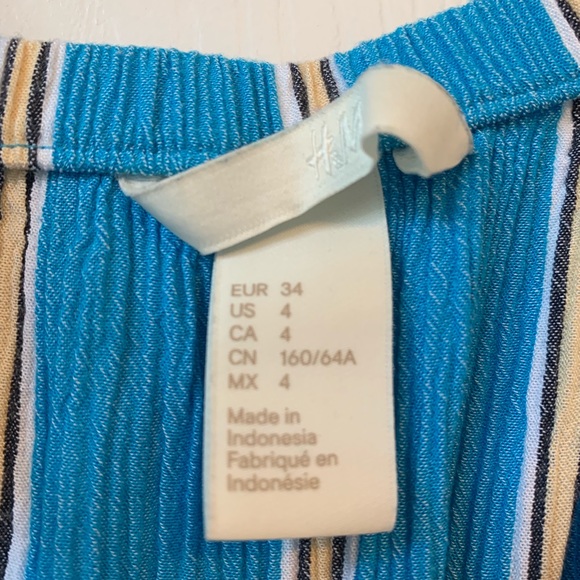 H&M jumpsuit - Picture 3 of 3